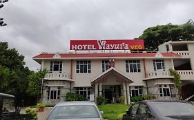 Hotel Mayura Bellur Cross